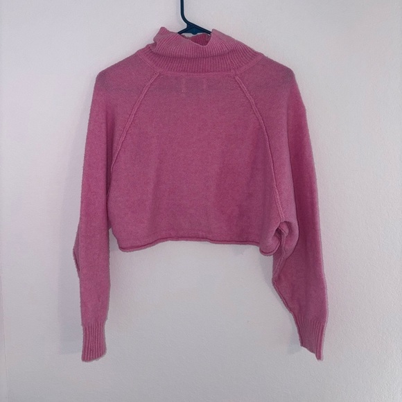 Urban Outfitters Crop Pink Turtleneck Sweater - Picture 5 of 11